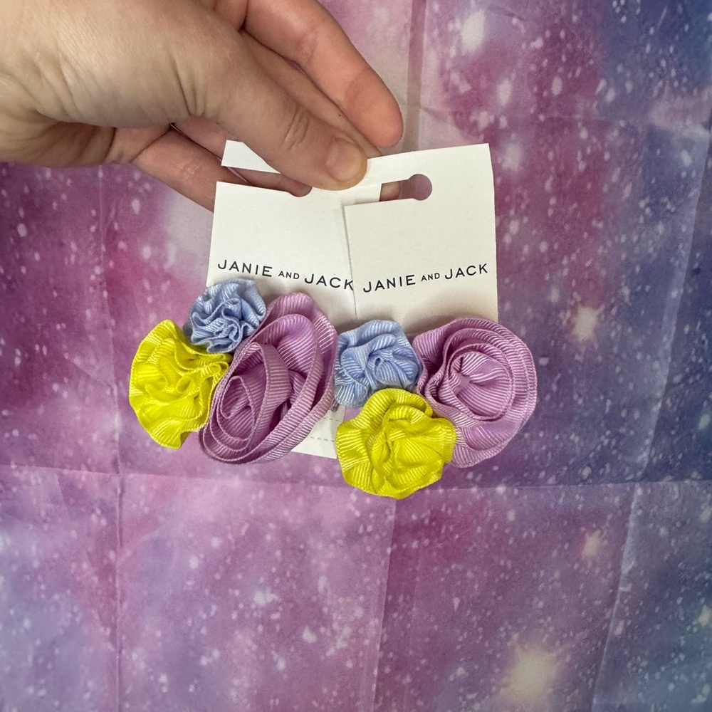 Two new Janie and Jack hair clips 🛍
